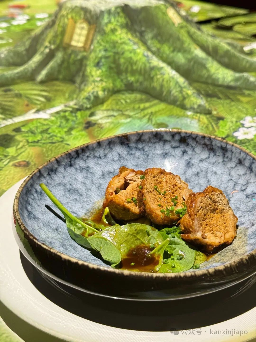 超炫酷3D餐厅,“全球最小厨师”现身樟宜机场!