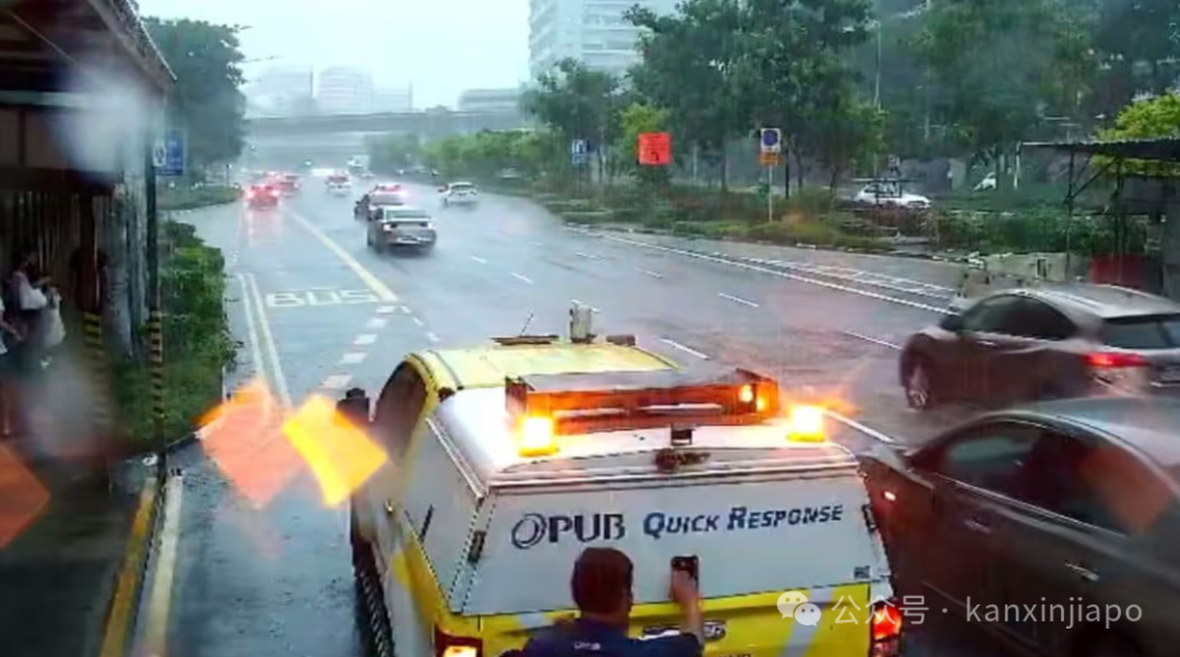 新加坡降雨量创46年新高，多地淹水！接下来两周雷雨将更加频繁