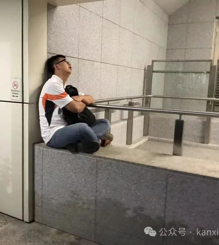 别再坑你同胞了,行不?