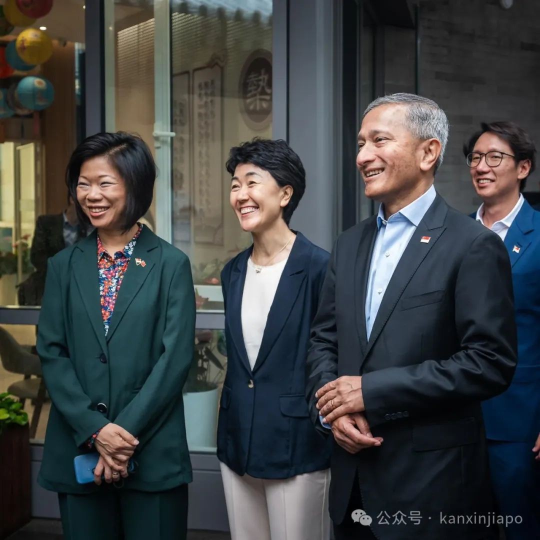 新中两国外长北京会面!互称“老朋友“ “好朋友“