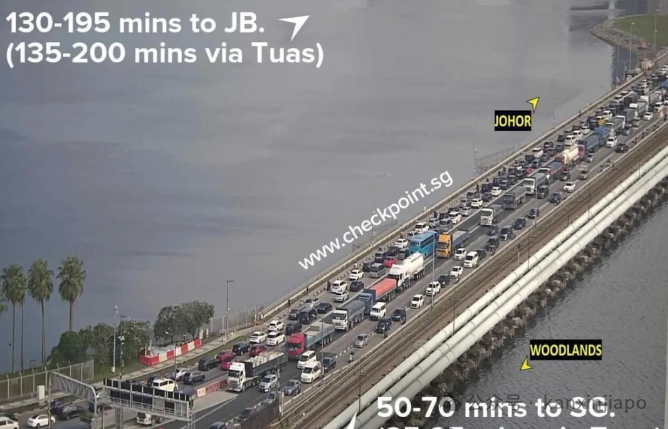 一向奉公守法的新加坡人，在邻国却是“欠款大户”？