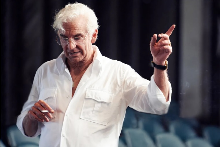 畢列谷巴自導自演新作《音樂大師》在威尼斯影展獲不俗迴響。