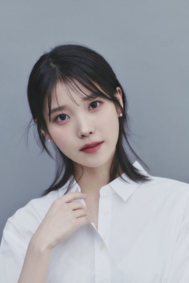 歌手IU(李知恩)。【照片来源:EDAM娱乐】